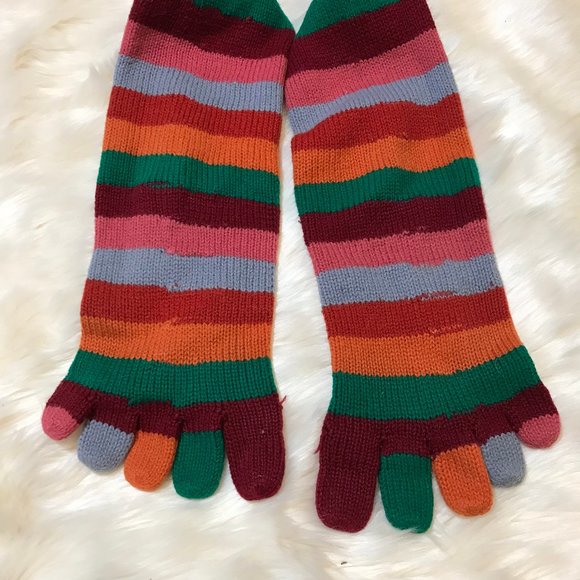 GUC Fun Vintage 70s Rainbow Toe Socks Woman's Knit Hippy Retro Wear Multi-Color - Picture 2 of 14